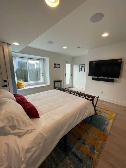 Private, Cozy, Suite By Mile High Stadium And Downtown Denver! Extérieur photo
